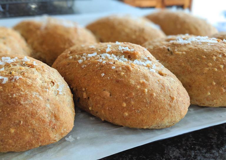 Seeded Brown Dinner Rolls Recipe Cuisine Fiend